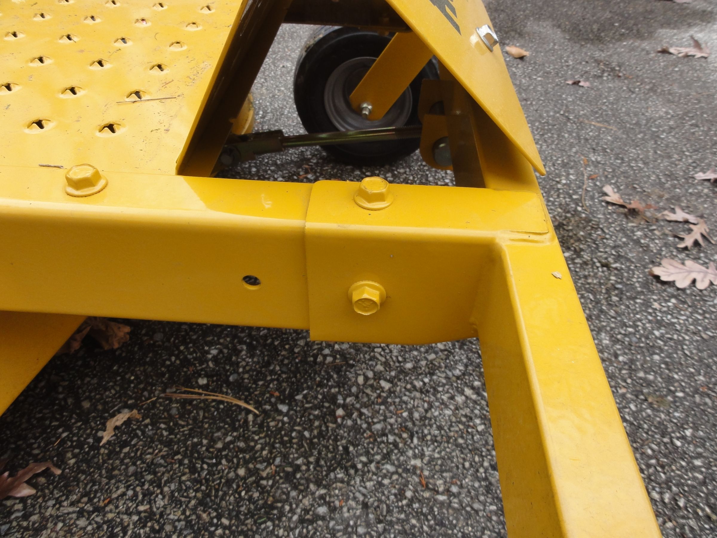 Leaf Plow for Zero Turn Mower 7 Steps (with Pictures) Instructables