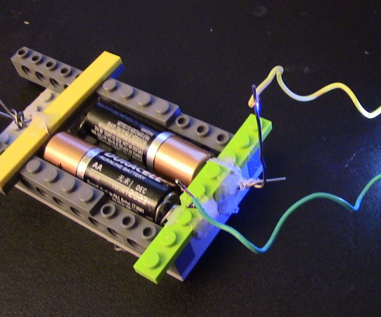 Lego AA Battery Holder 10 Steps Instructables