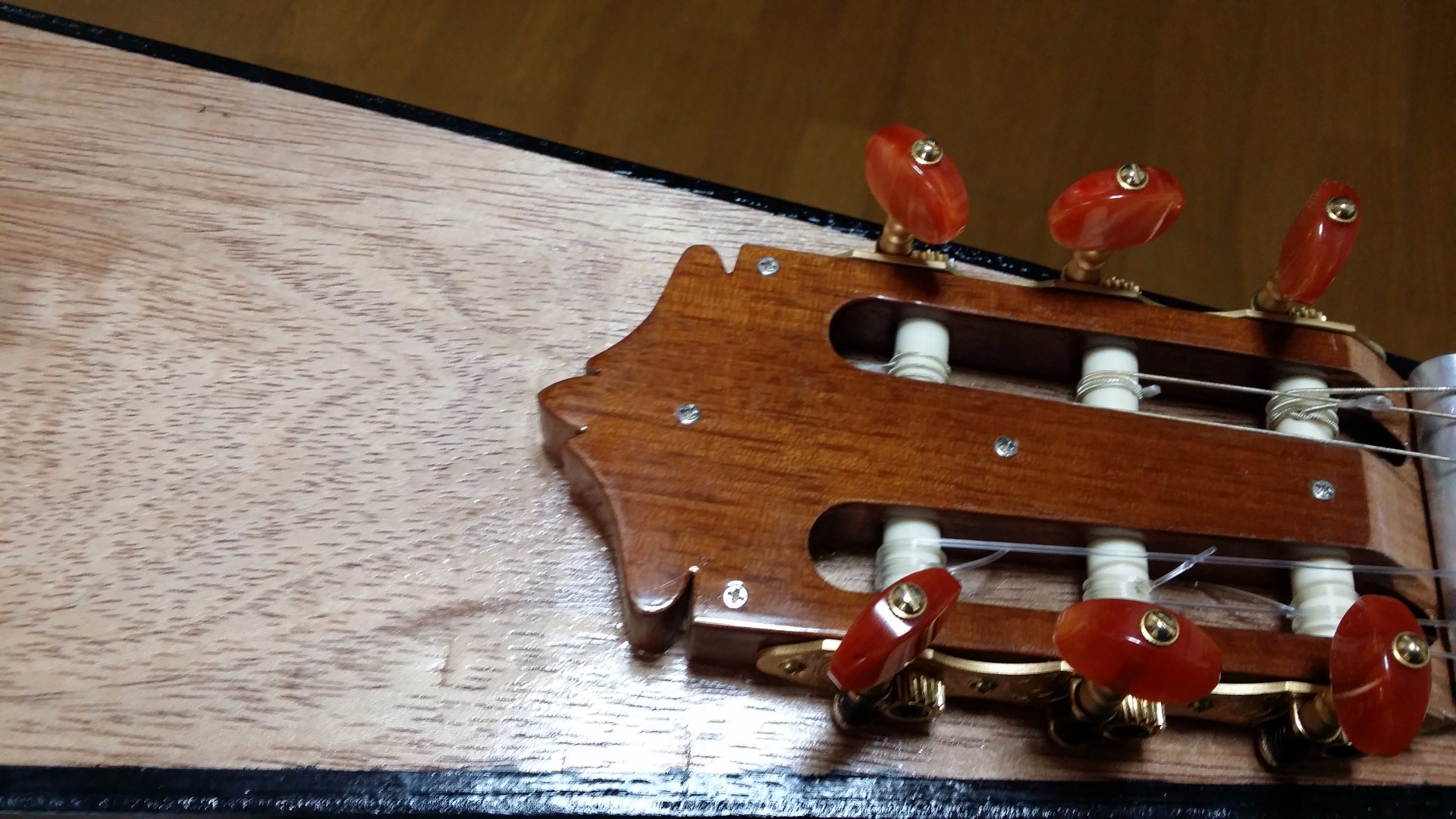 Make a Travel Practice Guitar Ver. 2.0 (with Video) 13 Steps (with Pictures) Instructables