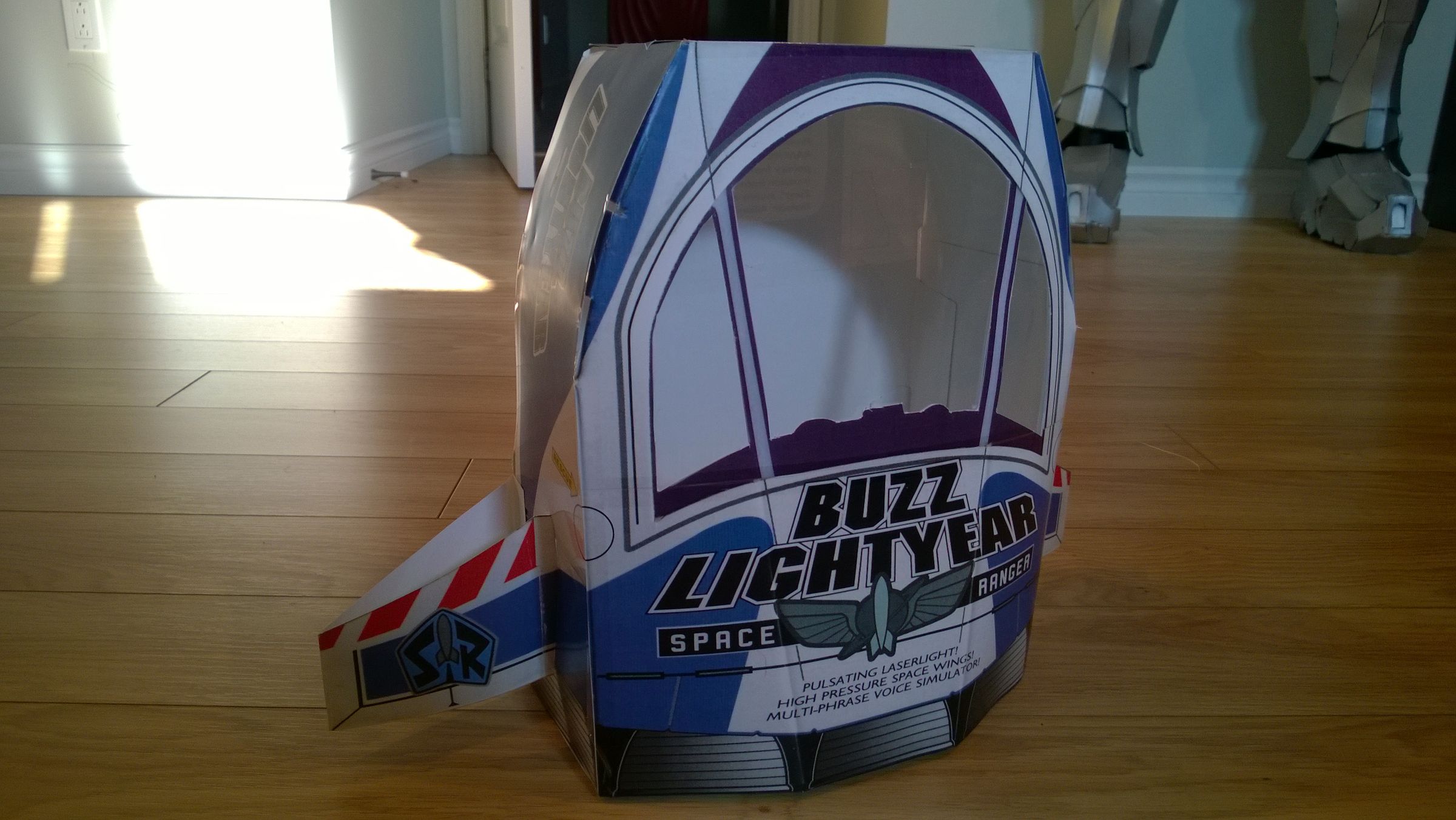 buzz lightyear box spaceship