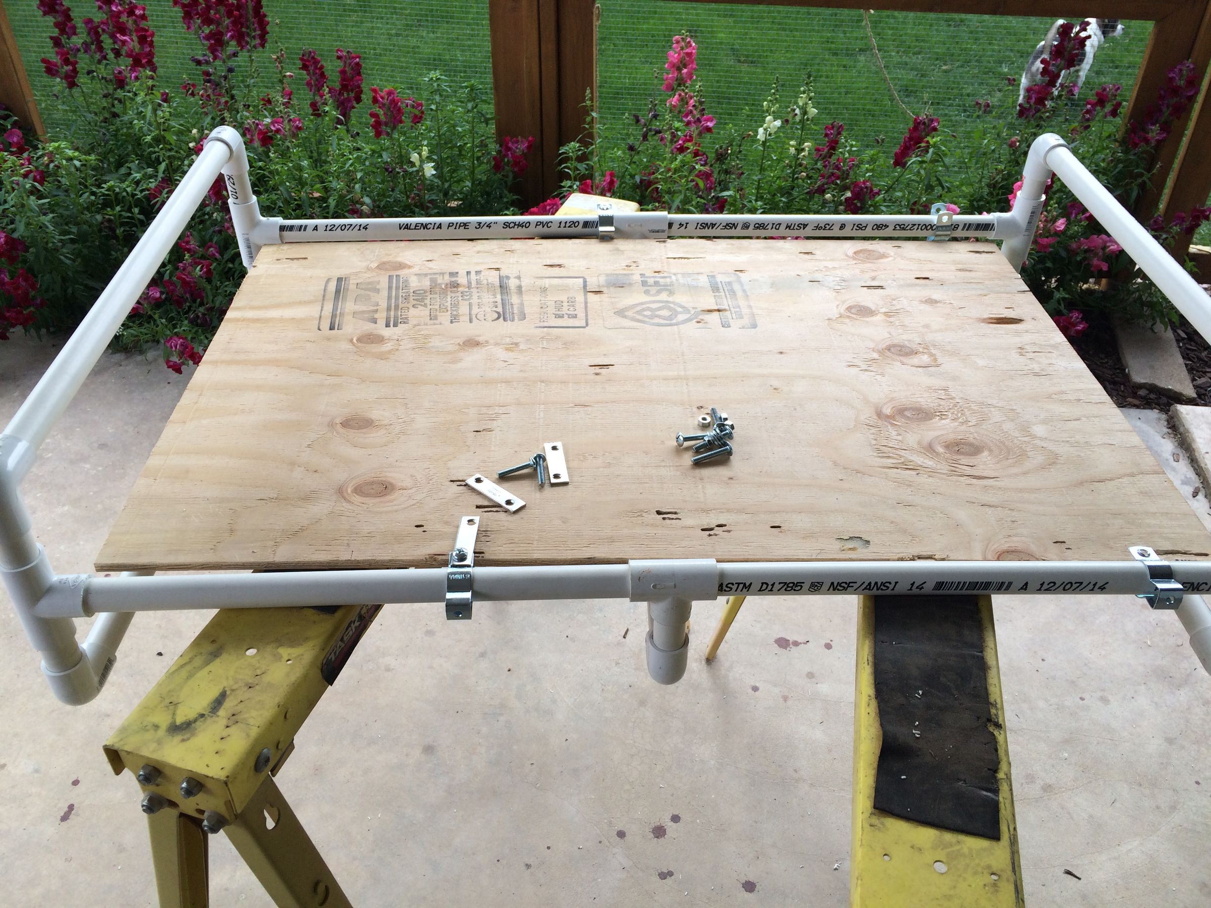PVC Pipe Raised Dog Bed 7 Steps (with Pictures) Instructables