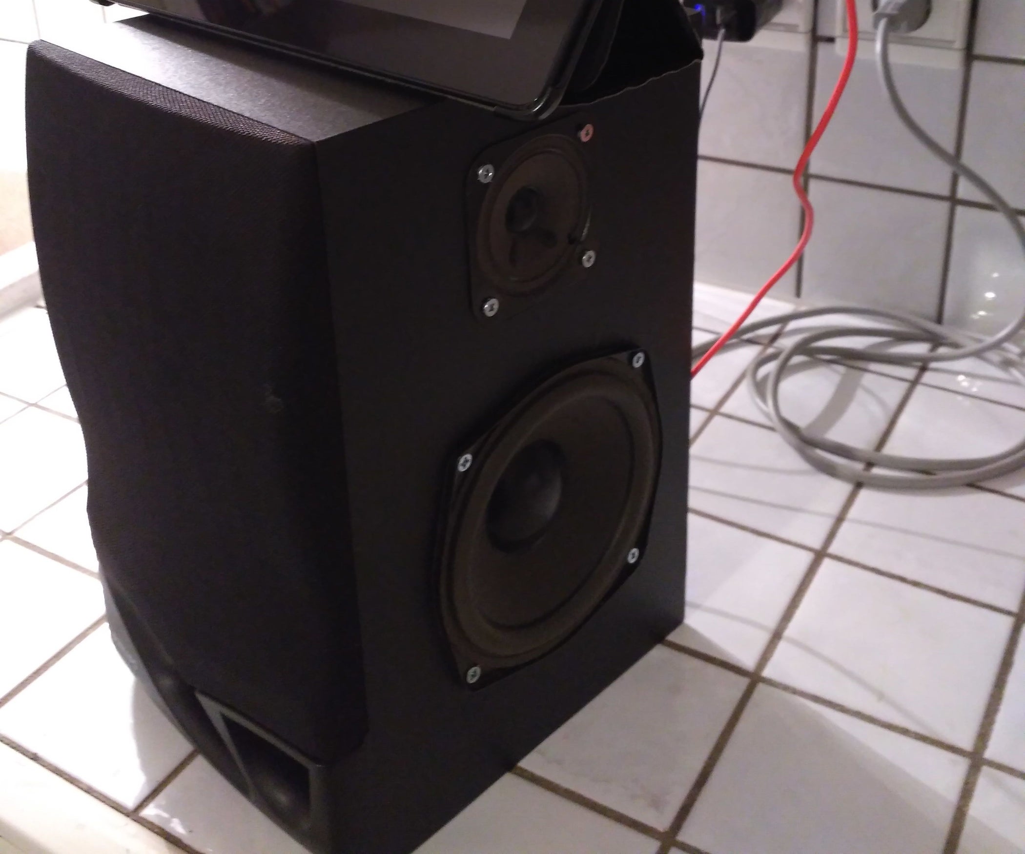 Recycled Old Speaker 4 Steps (with Pictures) Instructables