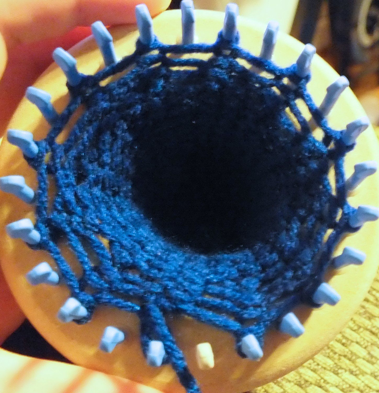 Loom Knitting Bind Offs 6 Steps (with Pictures) Instructables