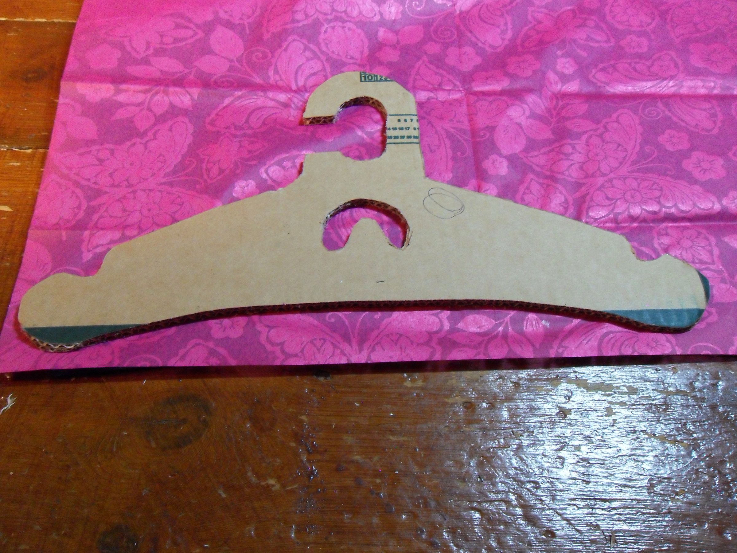 Stylish Cardboard Clothes Hangers 5 Steps (with Pictures) Instructables