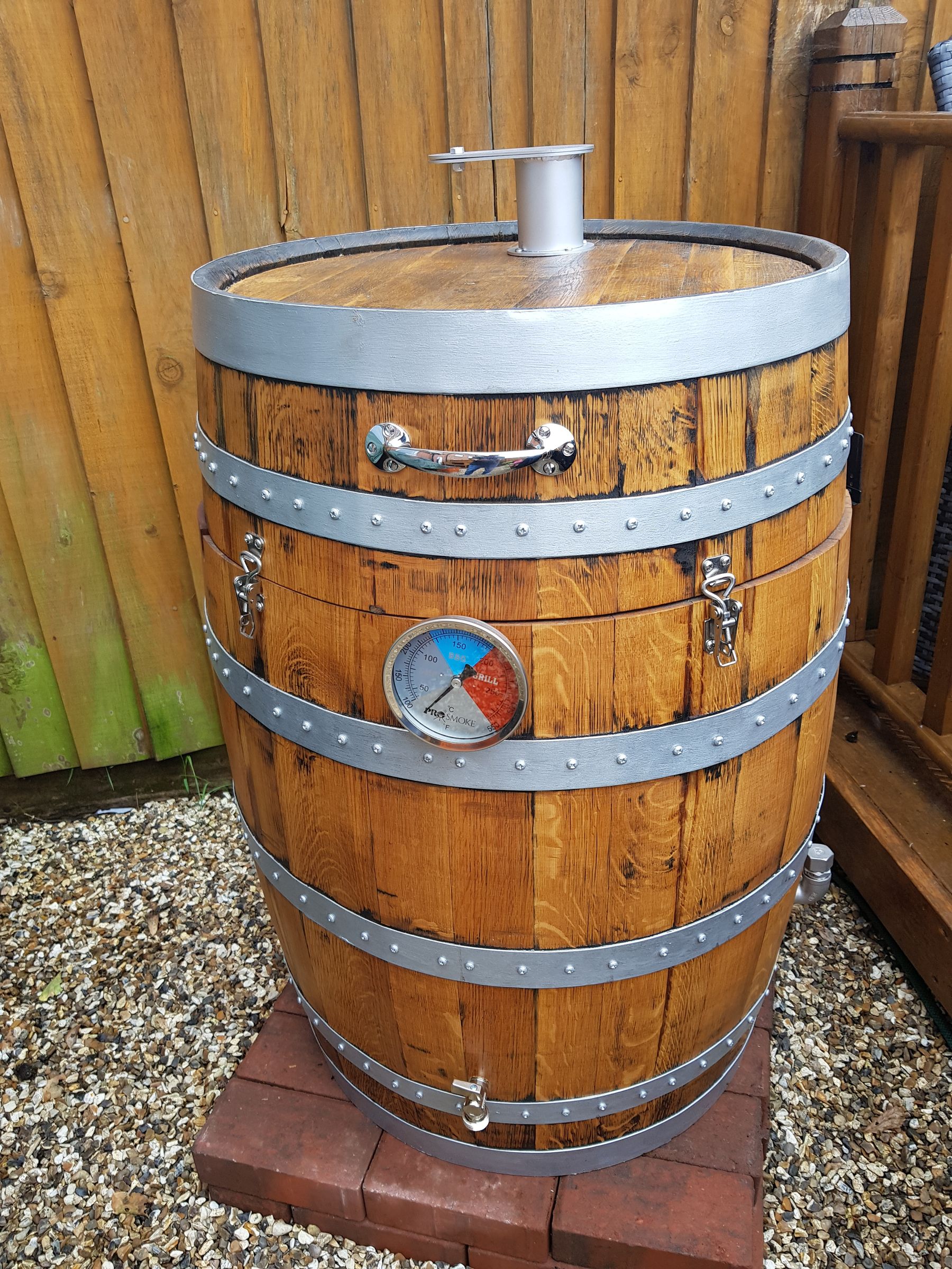 Whiskey Barrel Smoker / BBQ : 14 Steps (with Pictures) - Instructables