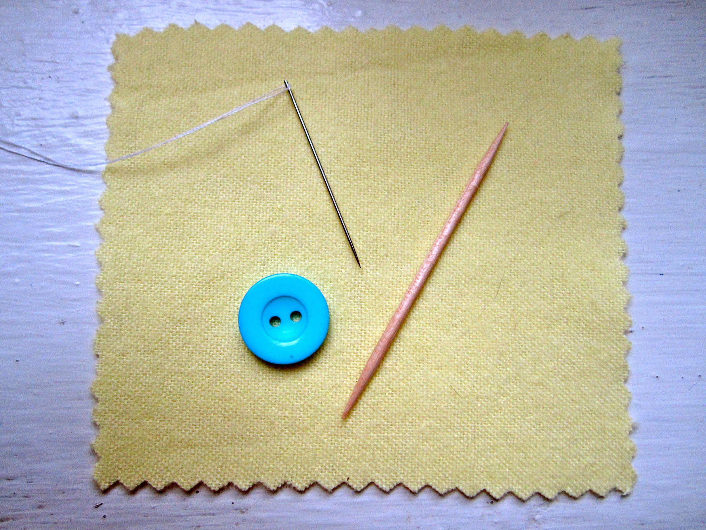 How to Sew on a Button! 10 Steps (with Pictures) Instructables