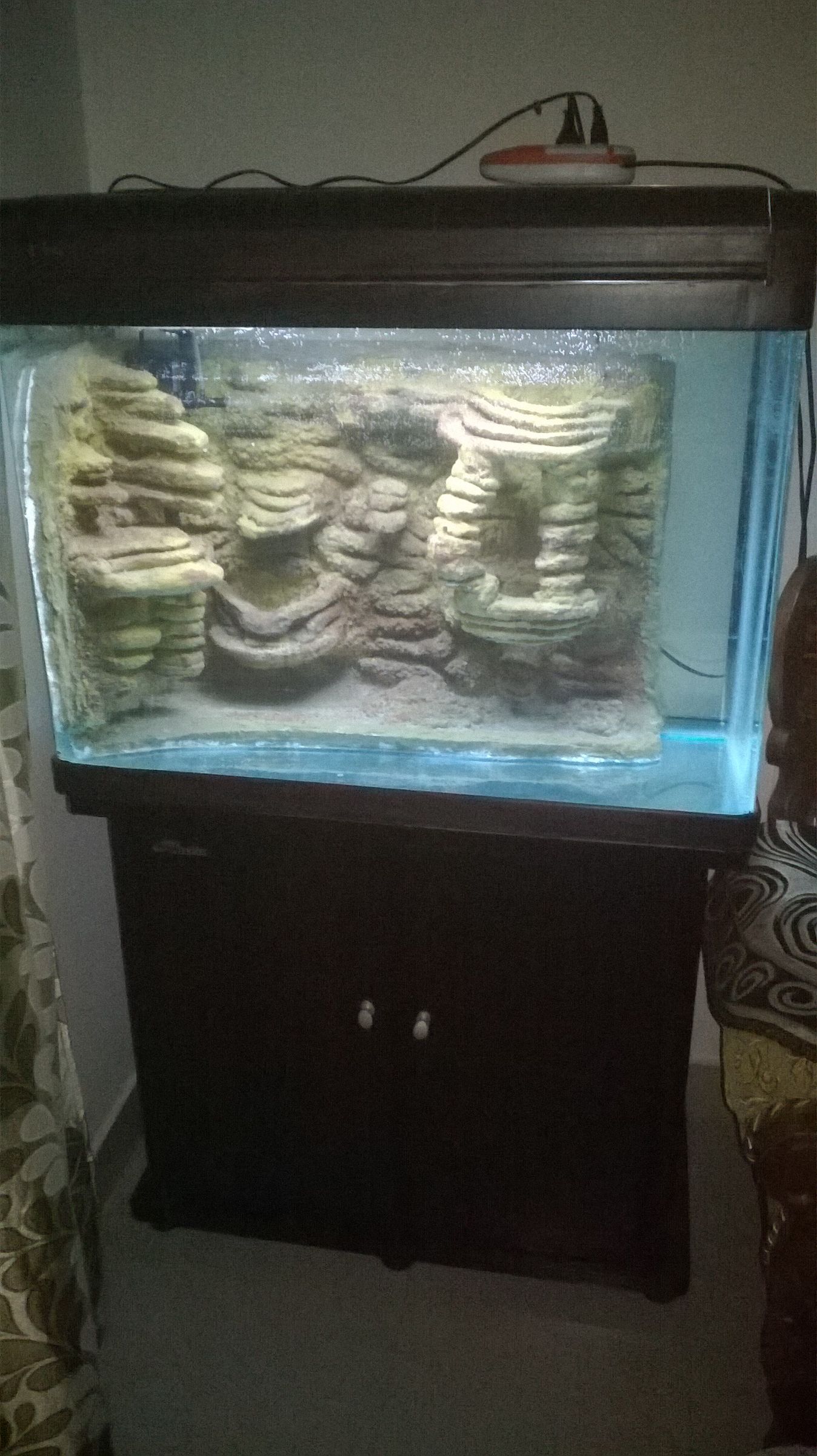 Aquarium 3D Background With Cement and Thermocol(Styrofoam) 12 Steps
