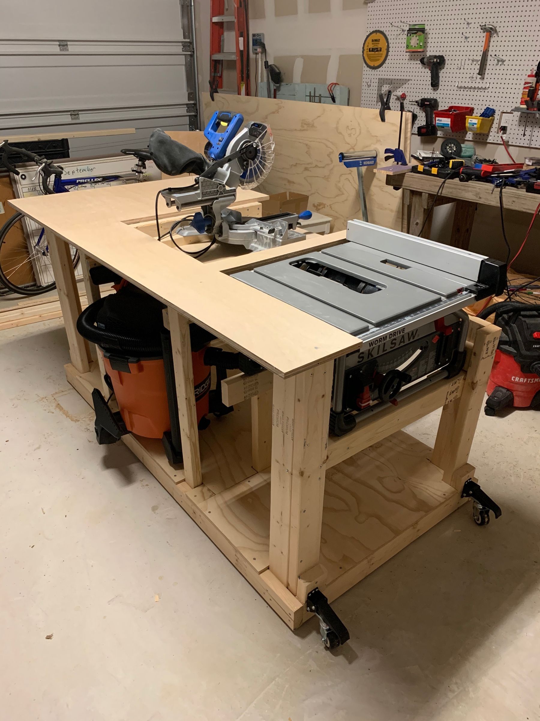 Mobile Workbench With Builtin Table & Miter Saws 8 Steps (with