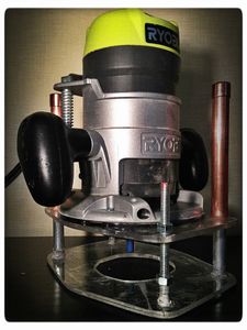 Plunge Router Base for a Fixed Router : 6 Steps (with Pictures ...