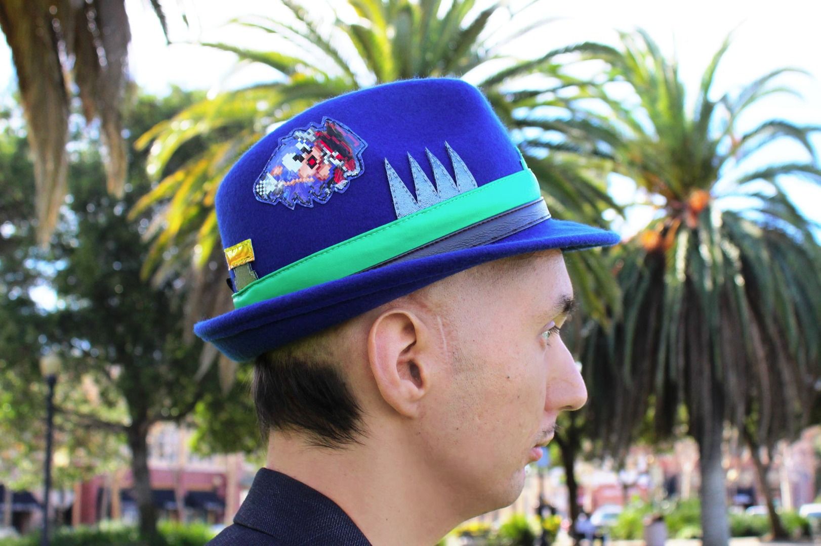 DIY Sonic the Hedgehog Hat : 7 Steps 