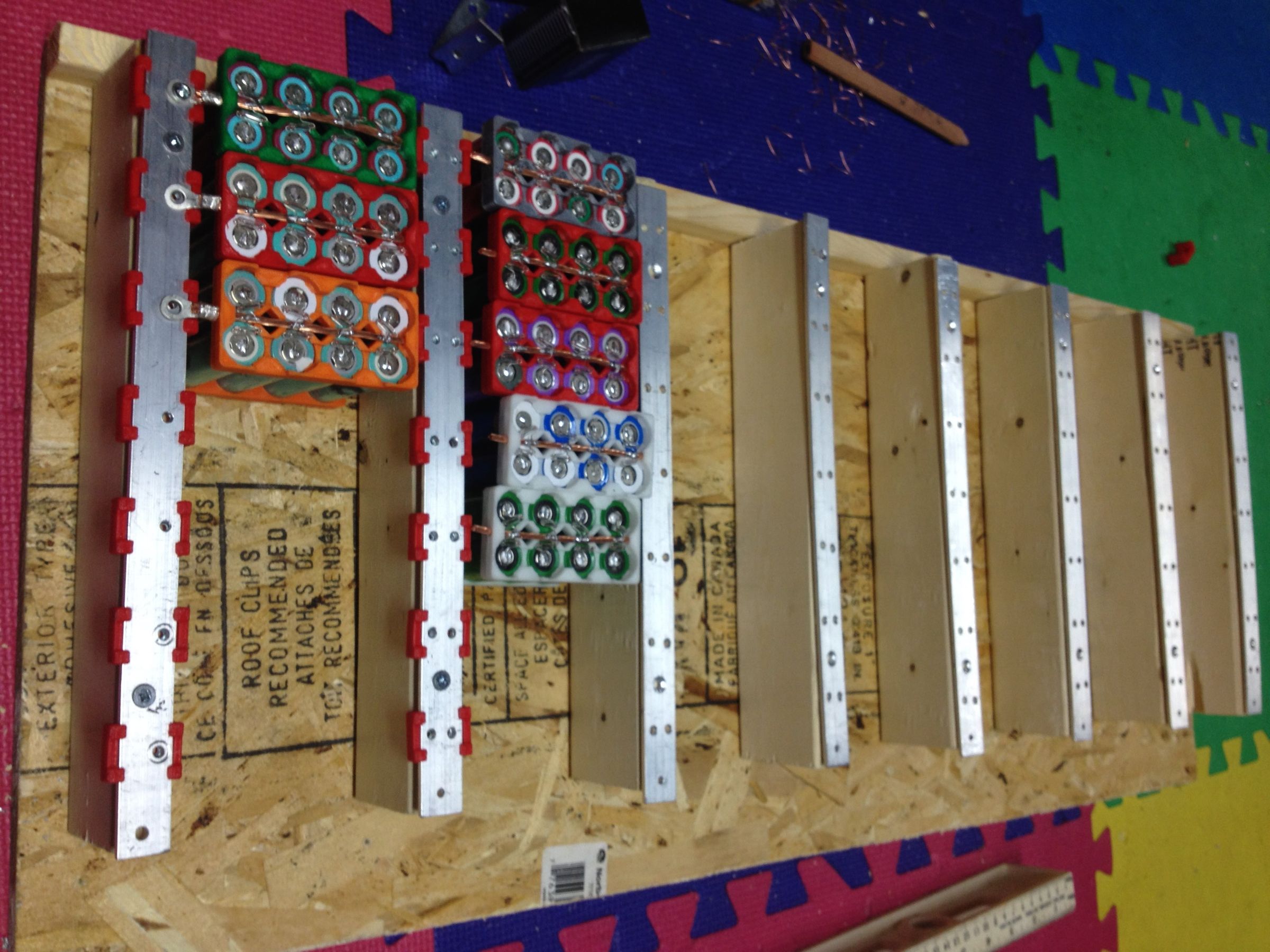 2.4kWh DIY Powerwall From Recycled 18650 Lithium-ion Laptop Batteries ...