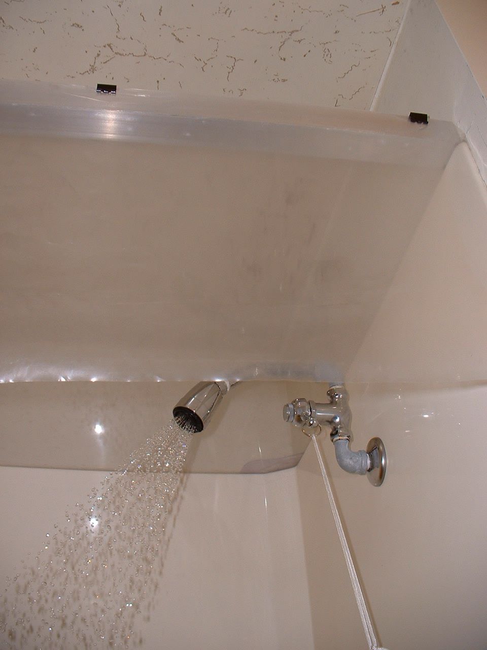 Cozy Low-Energy Shower