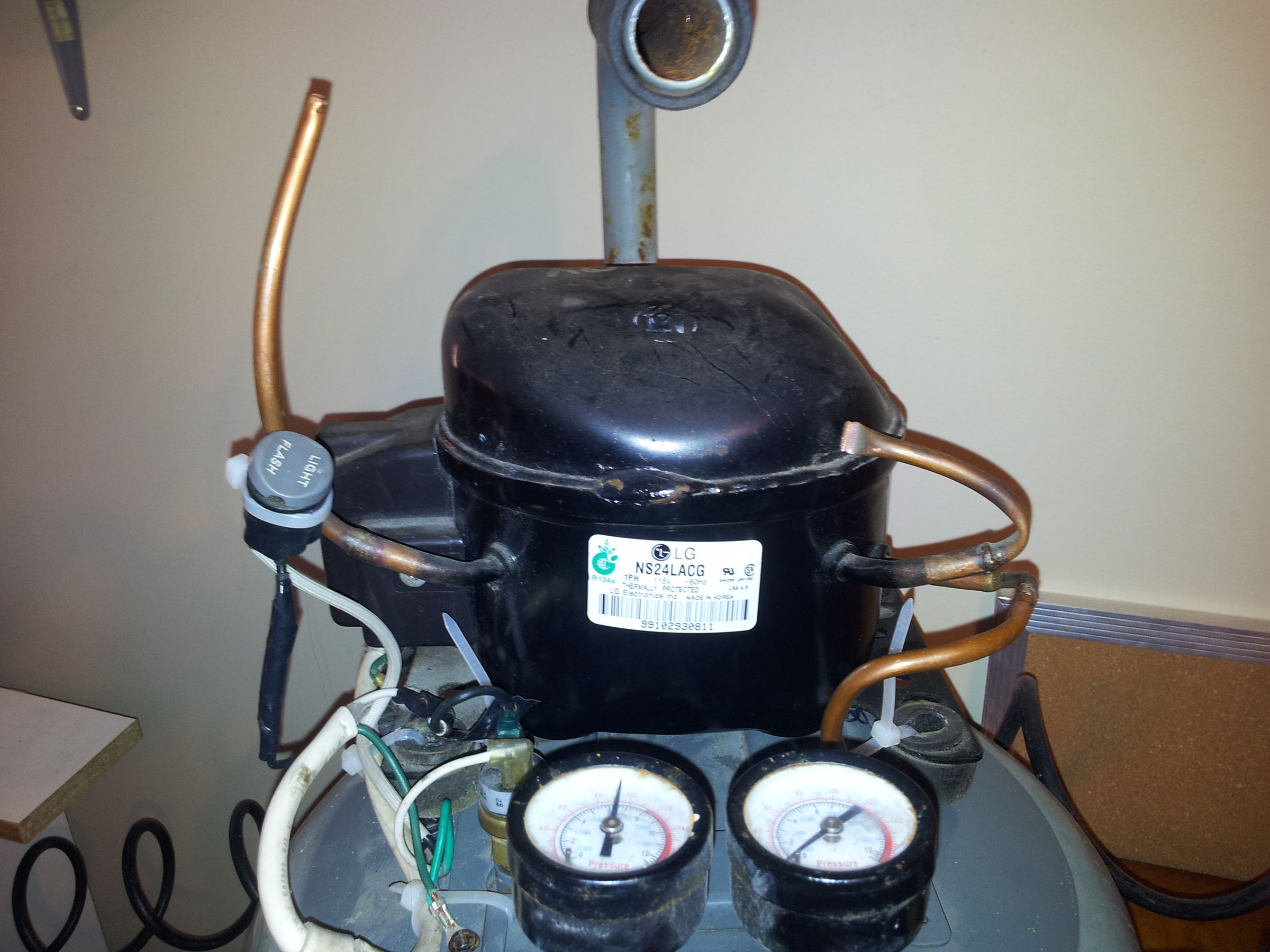 Super Silent Compressor Built Out of an Old Fridge/Water Cooler 6