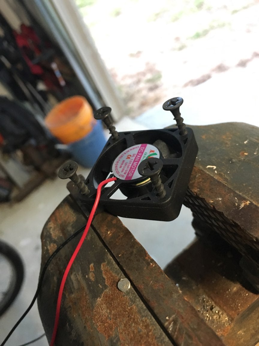 Motorcycle Helmet Defogger 5 Steps Instructables