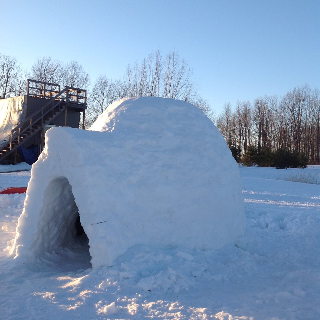 How to Build an Igloo Out of Snow 6 Steps (with Pictures) Instructables