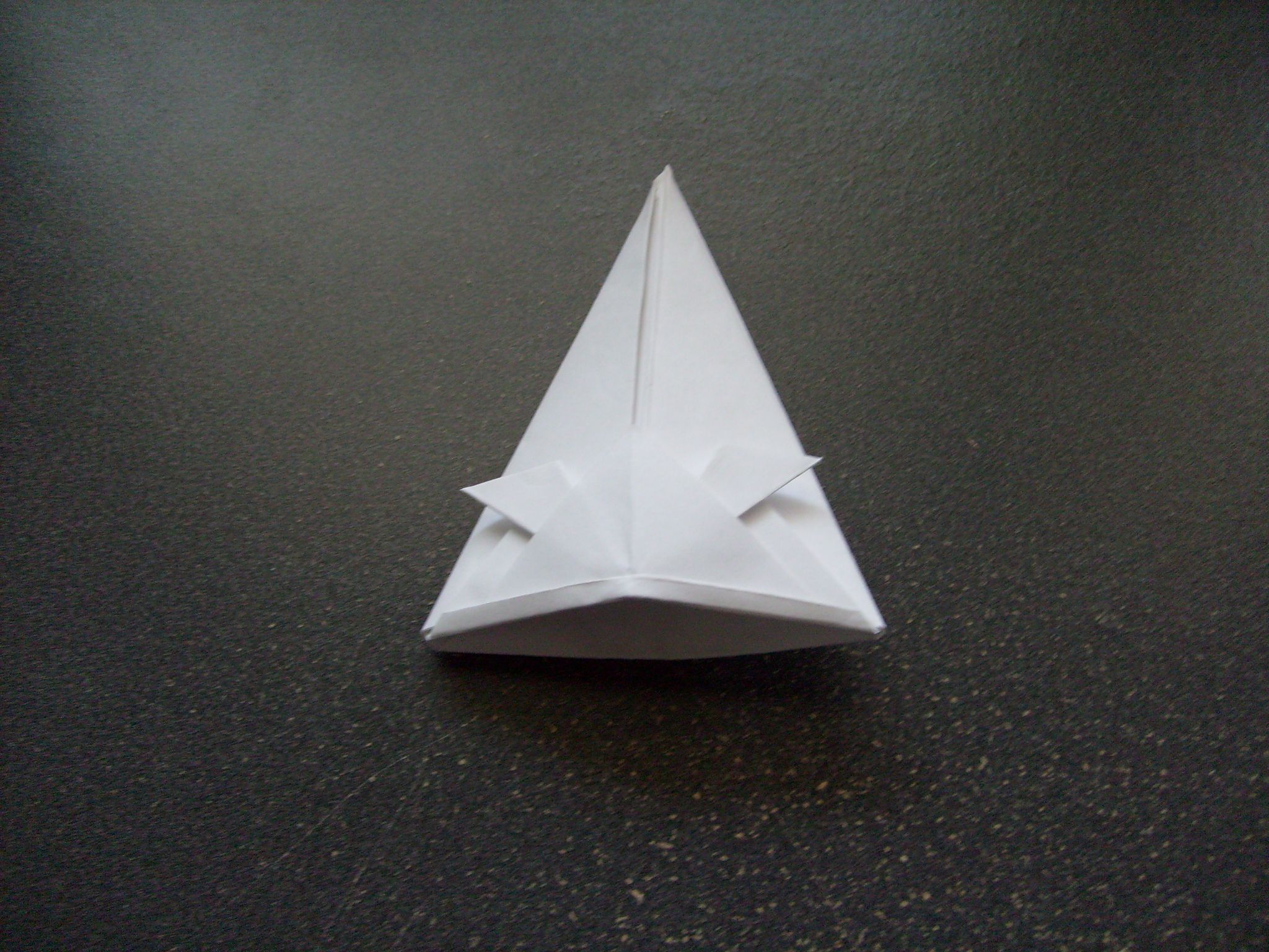 origami tall samurai helmit or hat DIY Project DIY Project Image