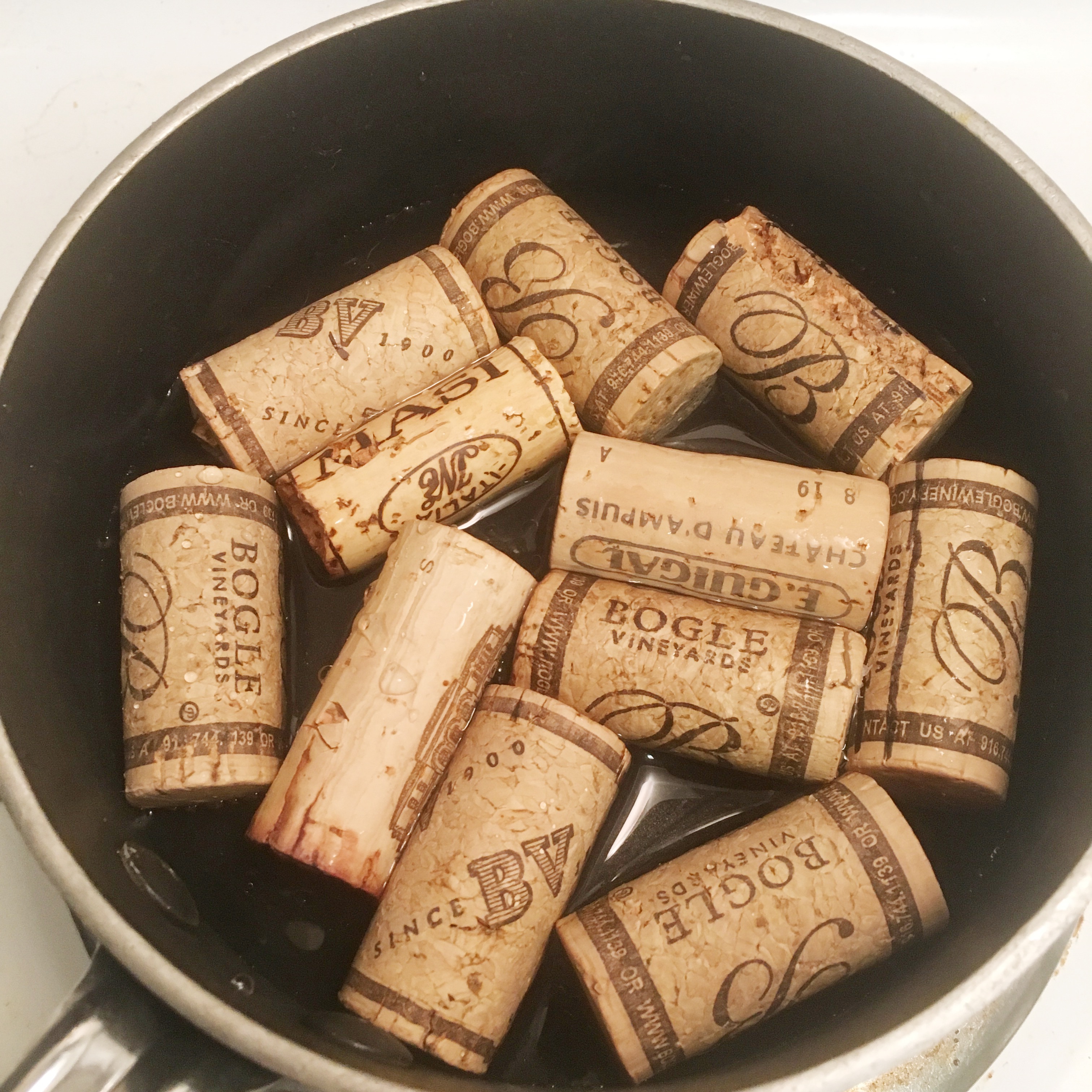 Wine Cork Cutting Hack 4 Steps Instructables