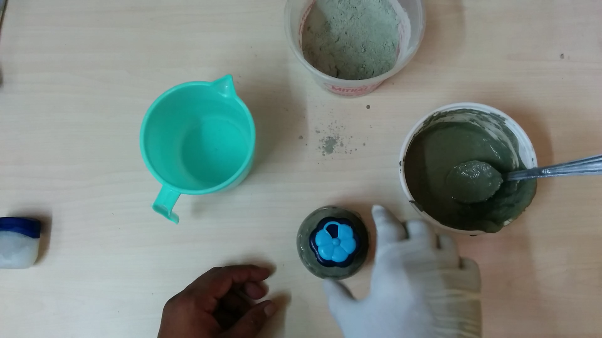 CEMENT CANDLE HOLDER 9 Steps (with Pictures) Instructables