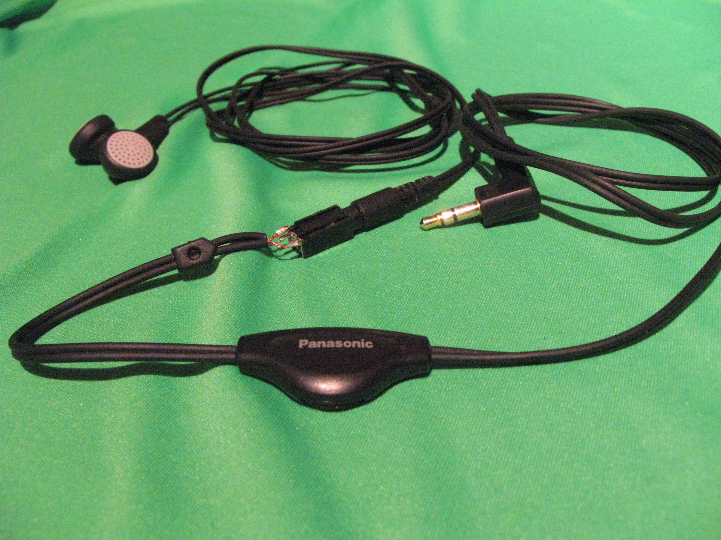 Universal Earbud/Headphone Volume Control 8 Steps (with Pictures