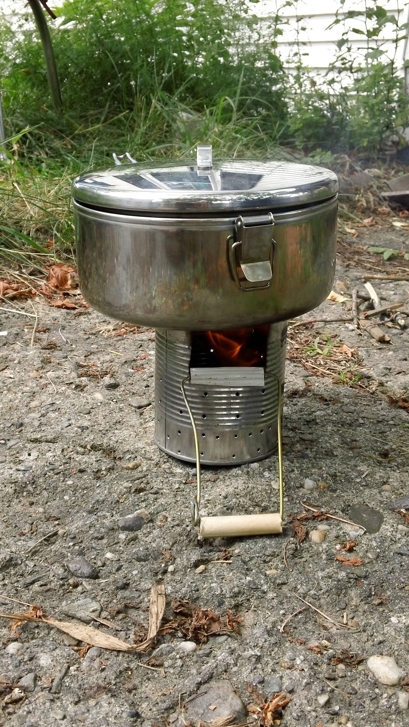 Tin Can Camping Stove 9 Steps (with Pictures) Instructables
