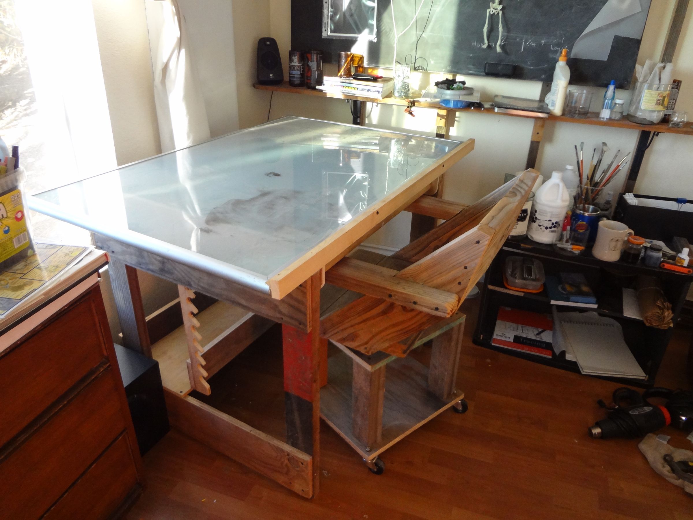 A Drafting Table Made From an IKEA Coffee Table 5 Steps (with