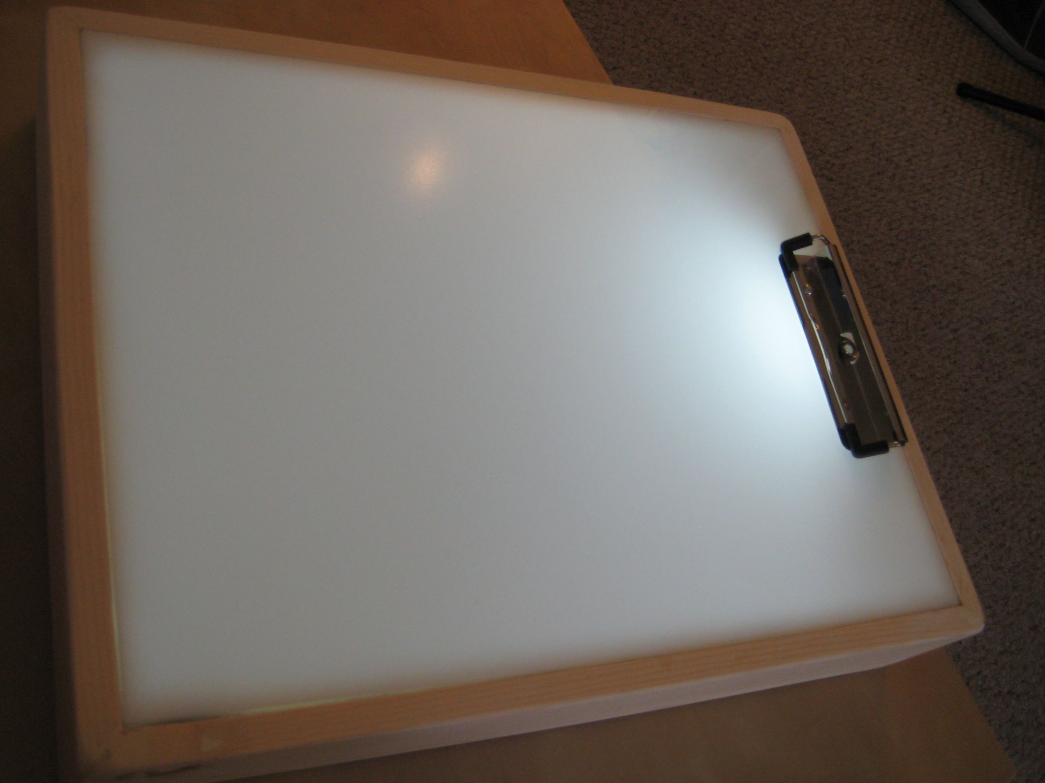 Tracing, Animation, Xray, Light Box Under 20 8 Steps (with Pictures
