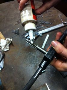 Tapping Screw Threads : 4 Steps (with Pictures) - Instructables