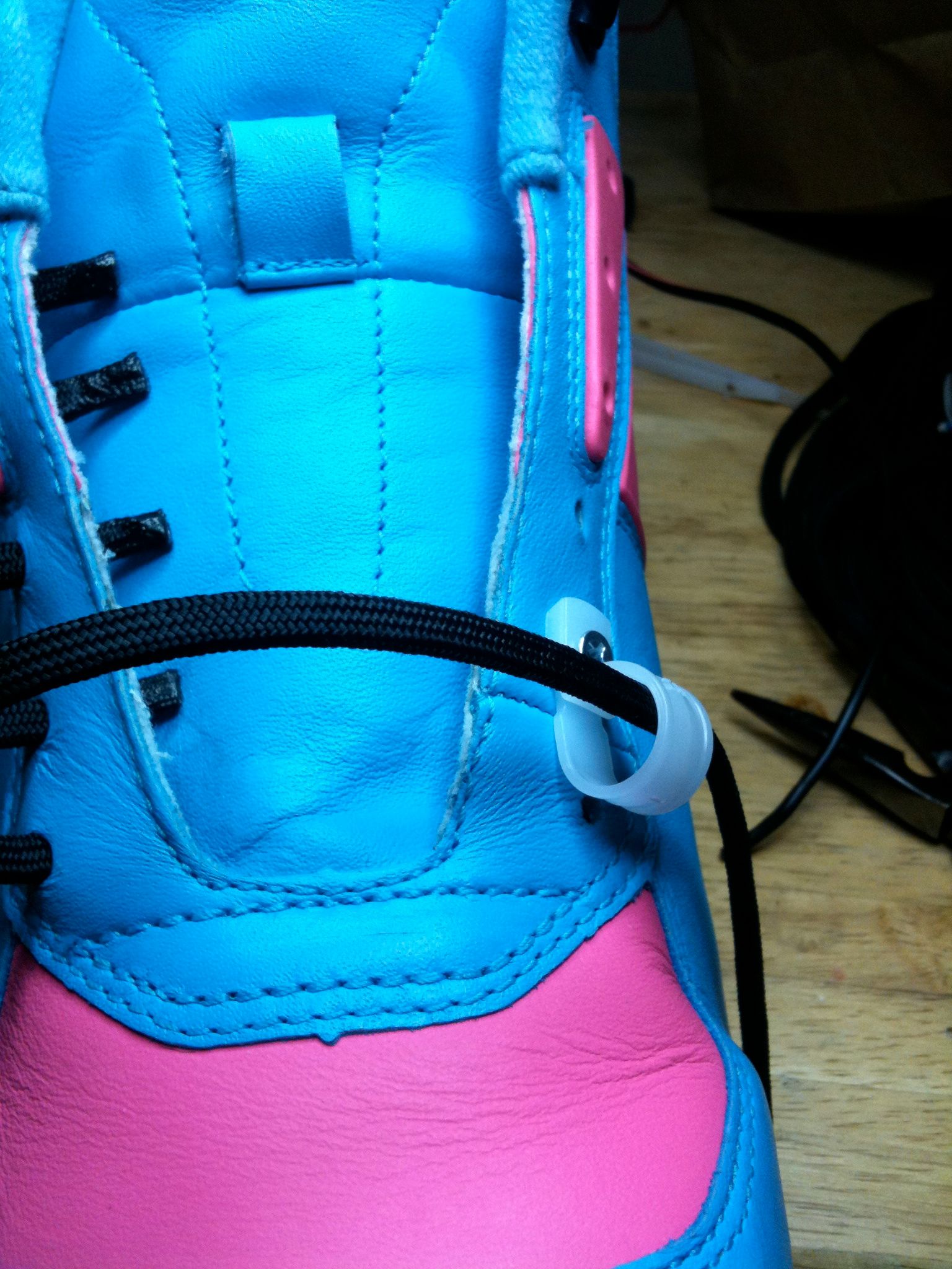 automatic shoe laces