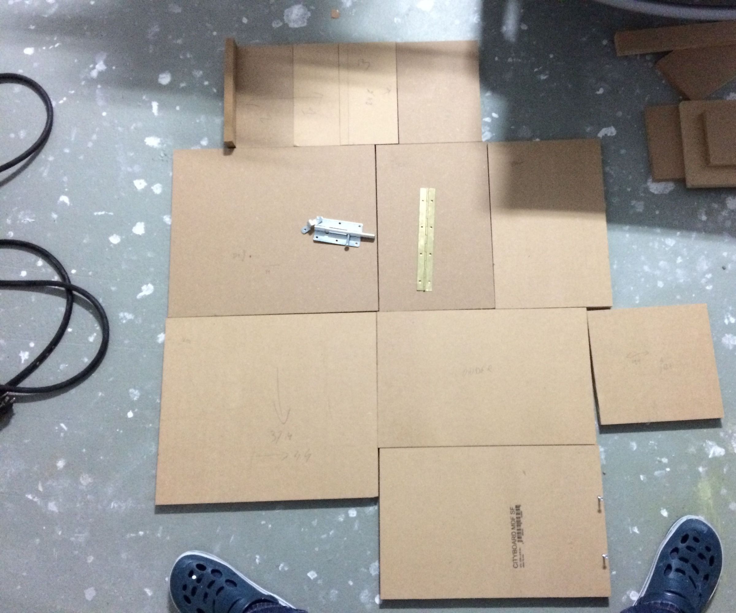 DIY guide for Arduino Safe with step-by-step instructions