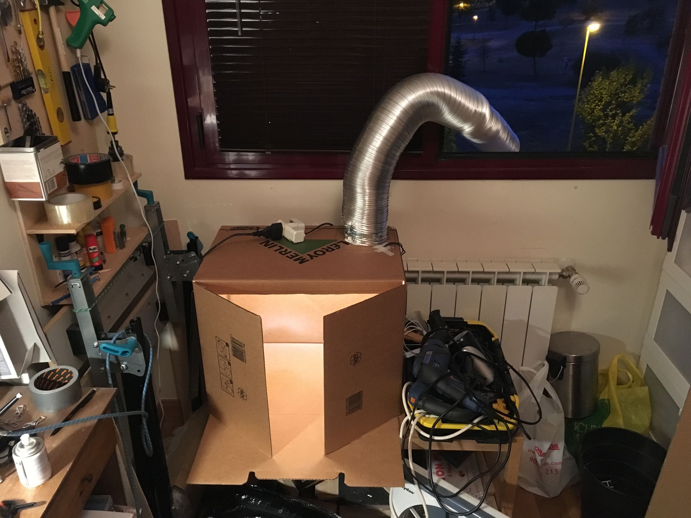 Cheap Cardboard Paint Booth 6 Steps (with Pictures) Instructables