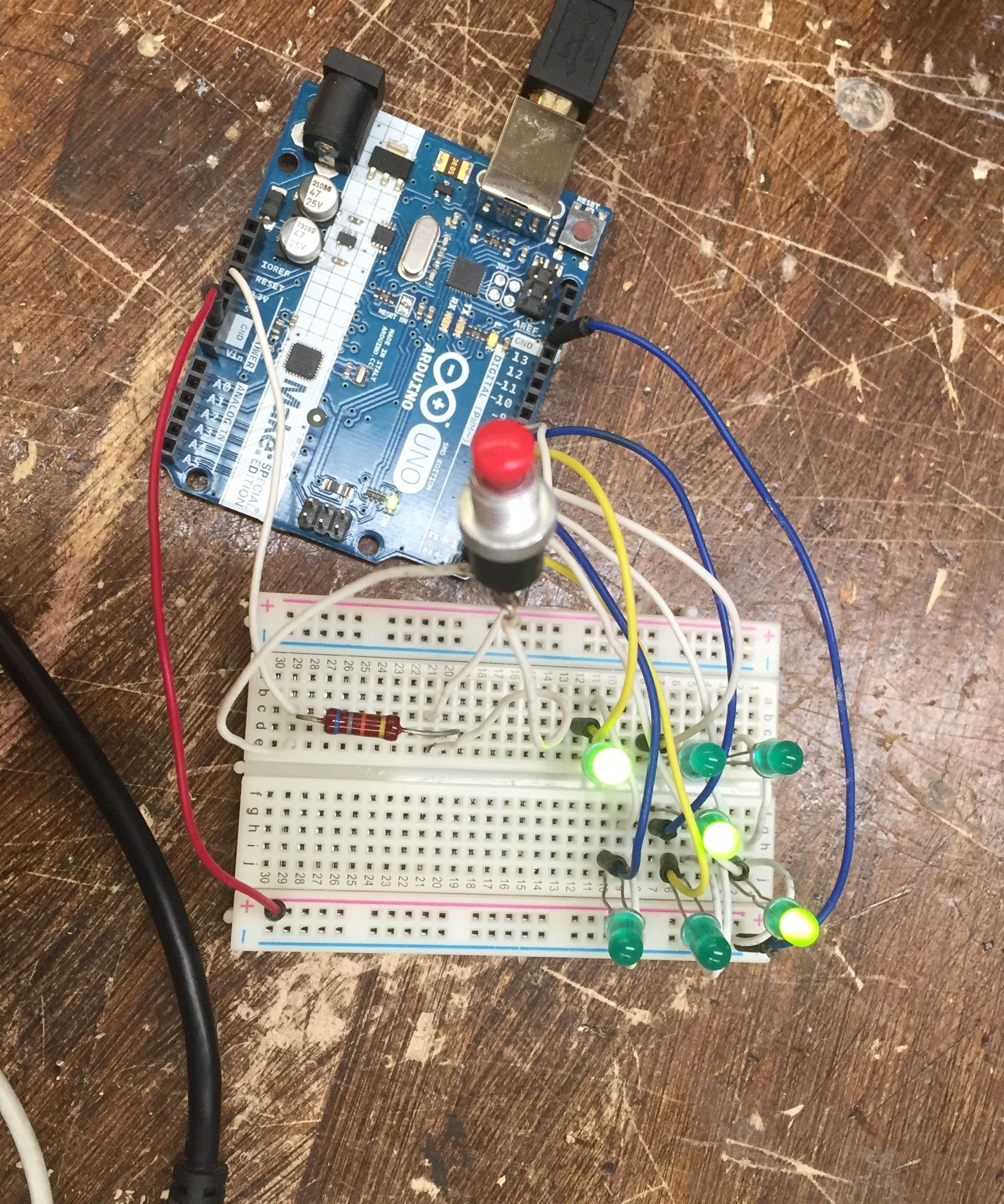 easy leds with arduino DIY Project - Step-by-Step DIY Project | FindingDIY