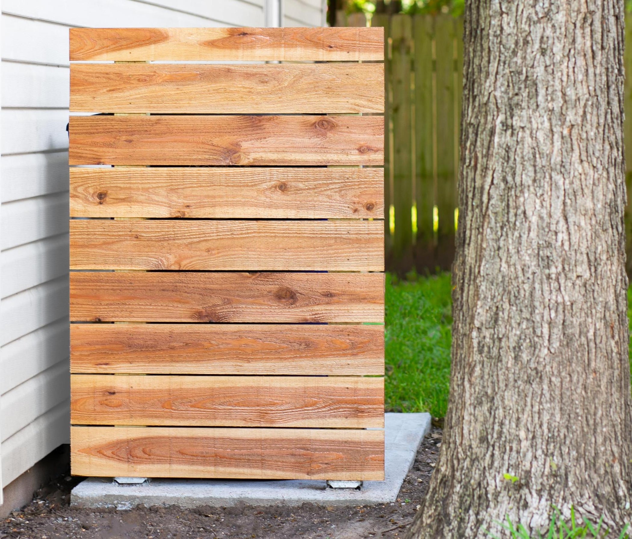 DIY Privacy Fence for Trash Cans (and Other Ugly Stuff) 11 Steps
