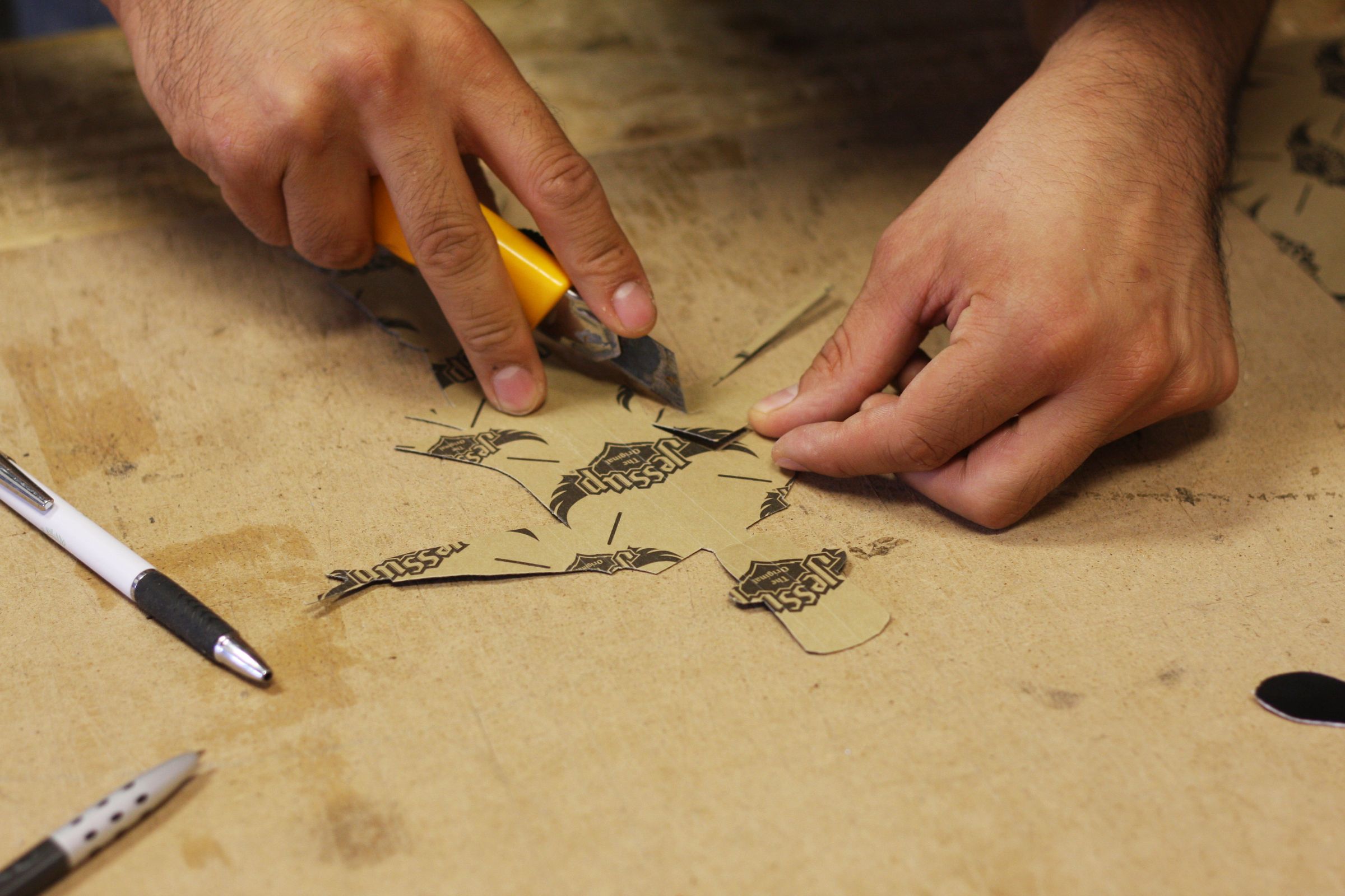 How to Cut Grip Tape Art 7 Steps (with Pictures) Instructables