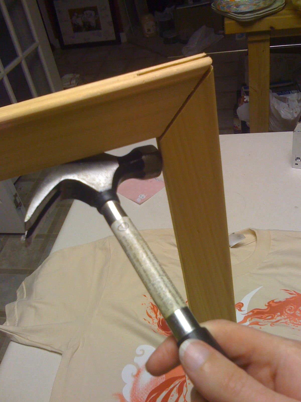 Make a Tshirt Into Hangable Art 8 Steps Instructables