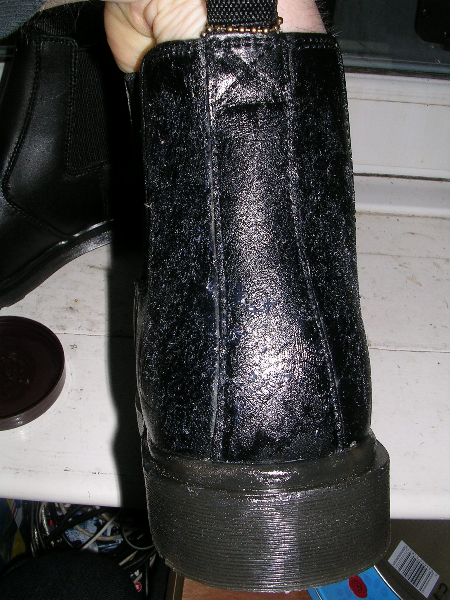 How to Soften Up New Boots. 7 Steps (with Pictures) Instructables