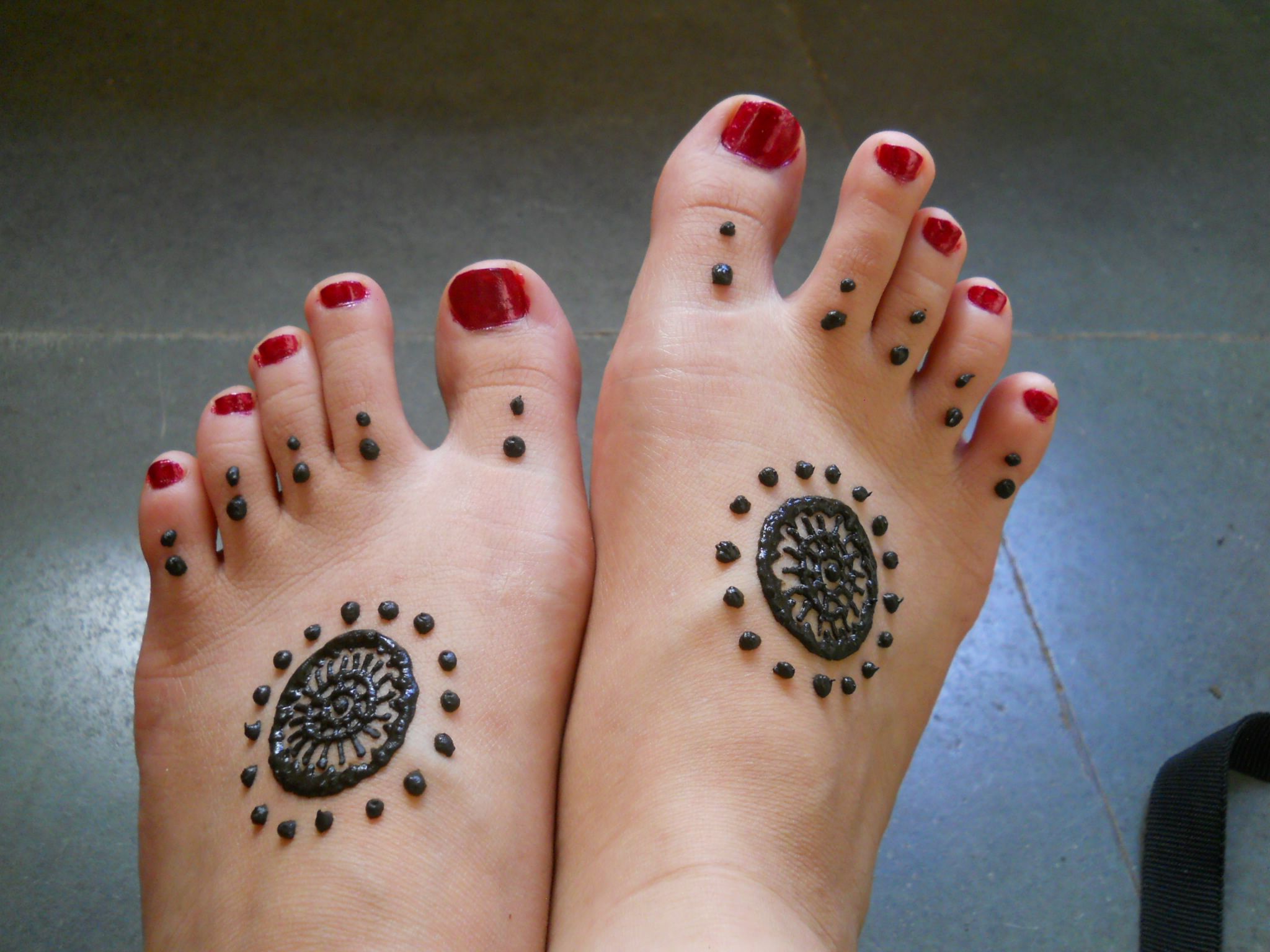 Simple Henna Design for Feet - Instructables