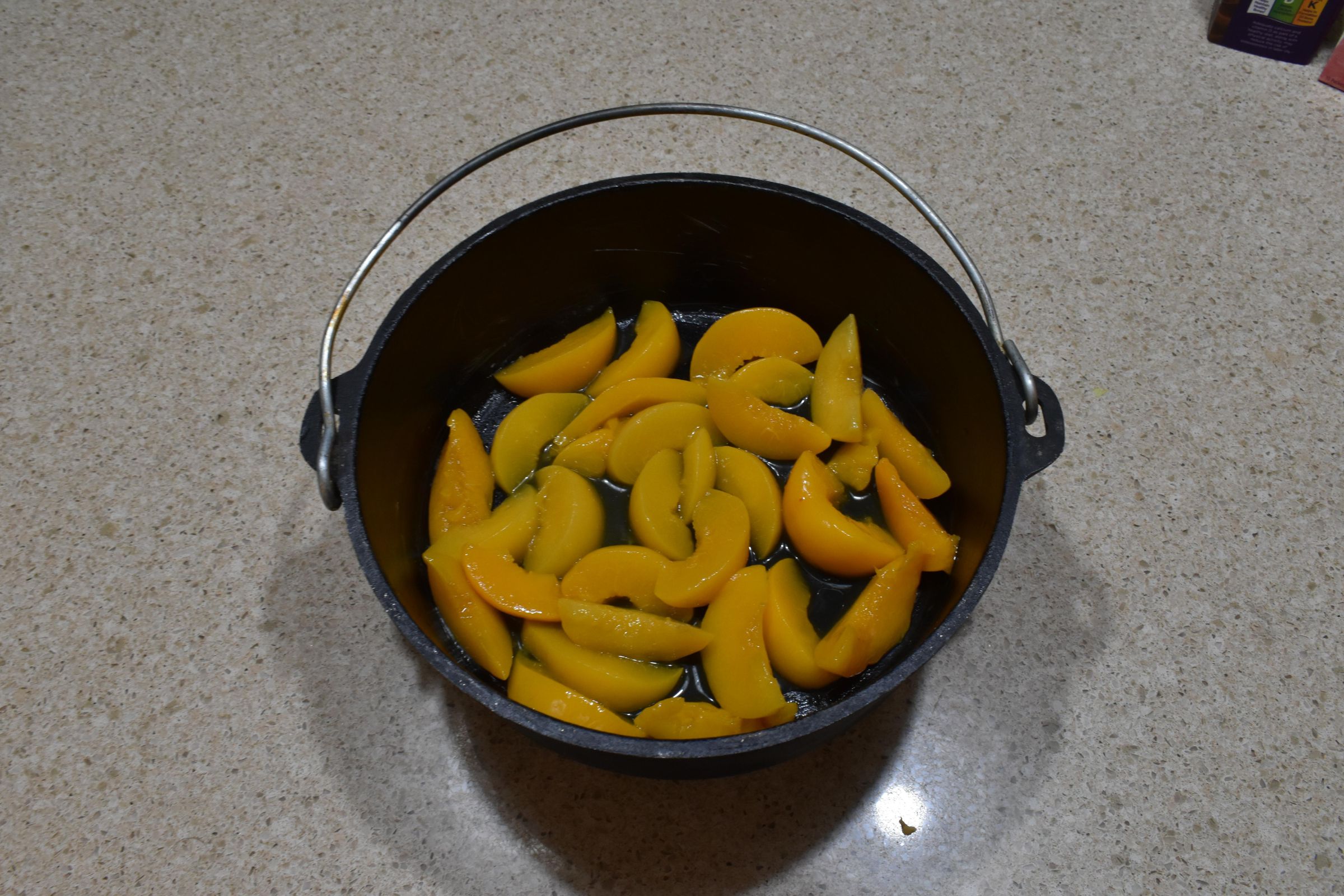 Easy Dutch Oven Peach Cobbler 4 Steps (with Pictures) Instructables