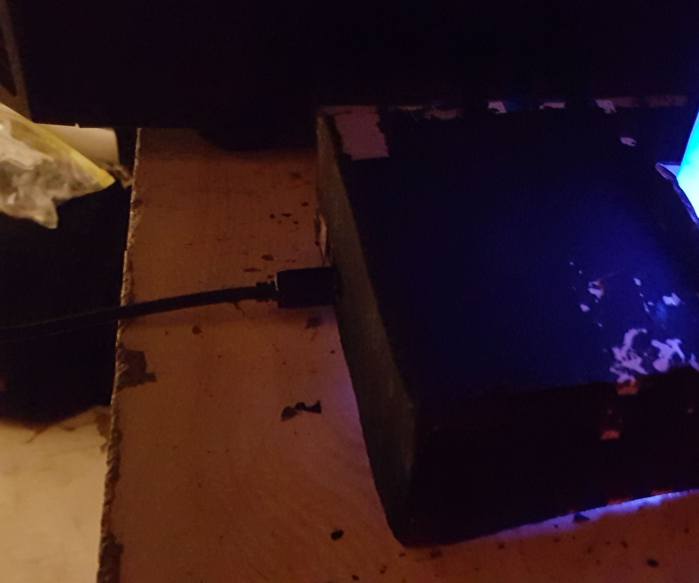 DIY guide for Arduino - Smartphone (BT) Controlled RGB Mood Light with step-by-step instructions