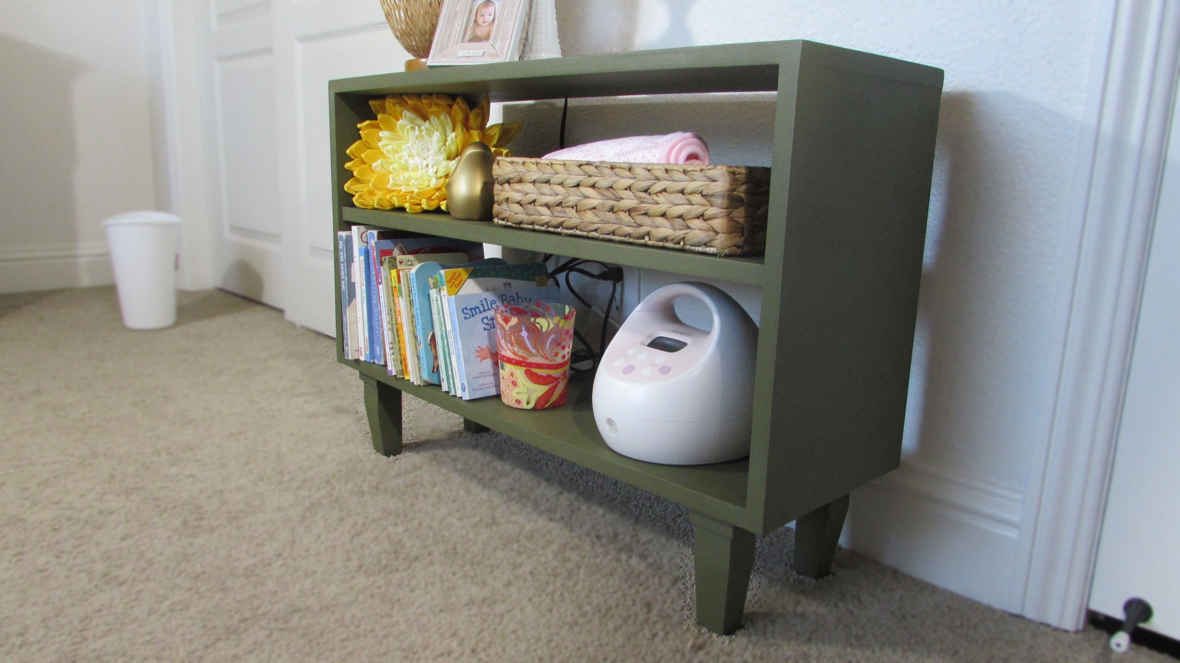 nursery bookshelf