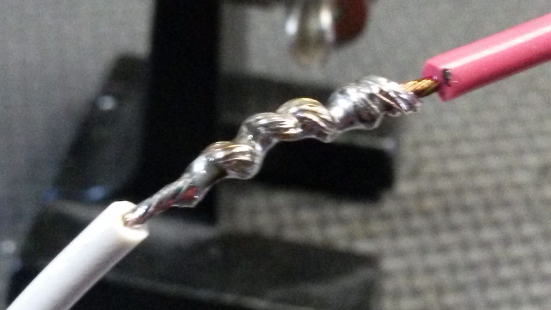 How to Make a Proper Western Union Solder Joint 4 Steps (with