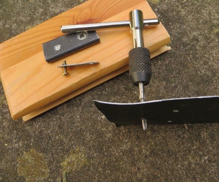 Extruded Holes 4 Steps Instructables