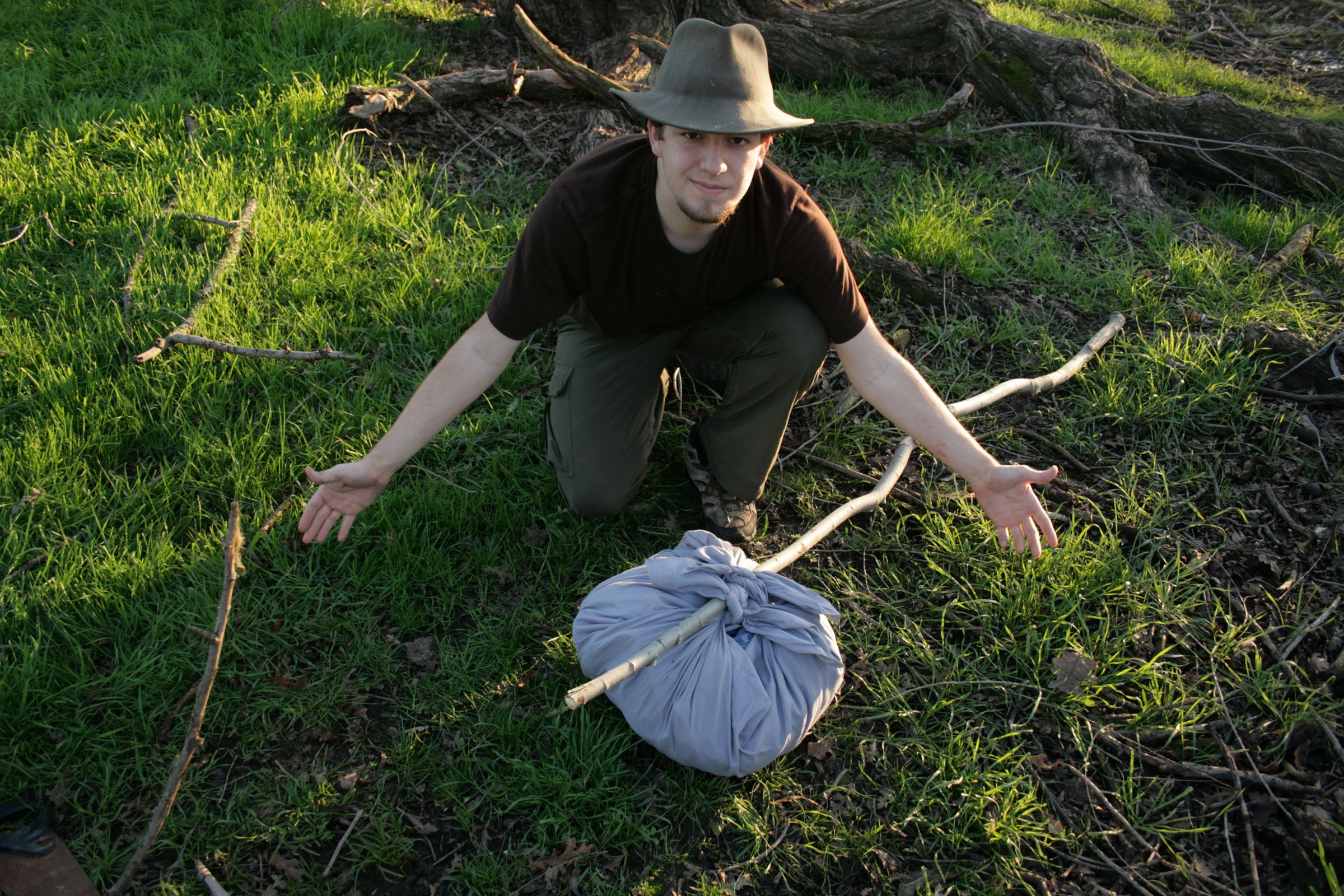How to Make a Bindle Instructables
