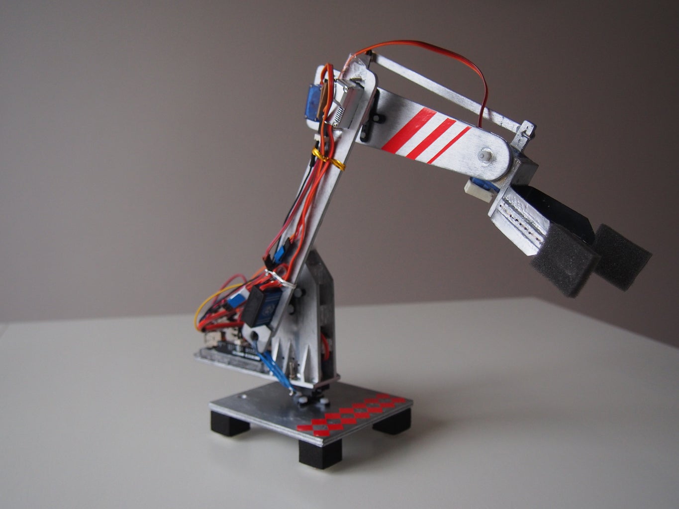 Arduino IoT Robotic Arm : 4 Steps (with Pictures) - Instructables