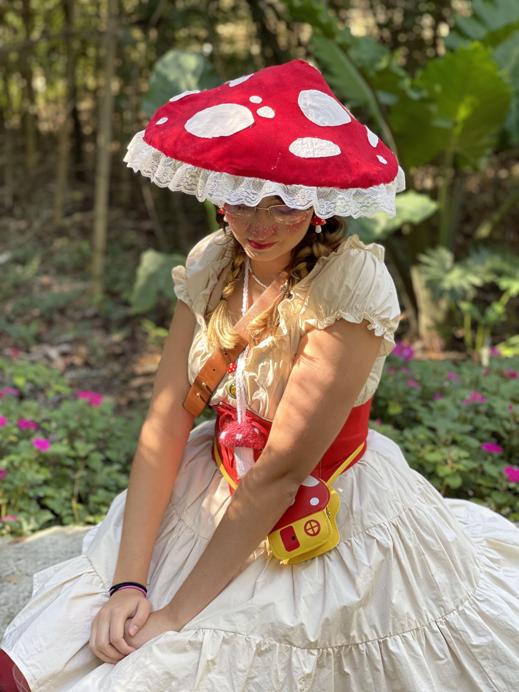 Easy Mushroom Costume : 6 Steps (with 
