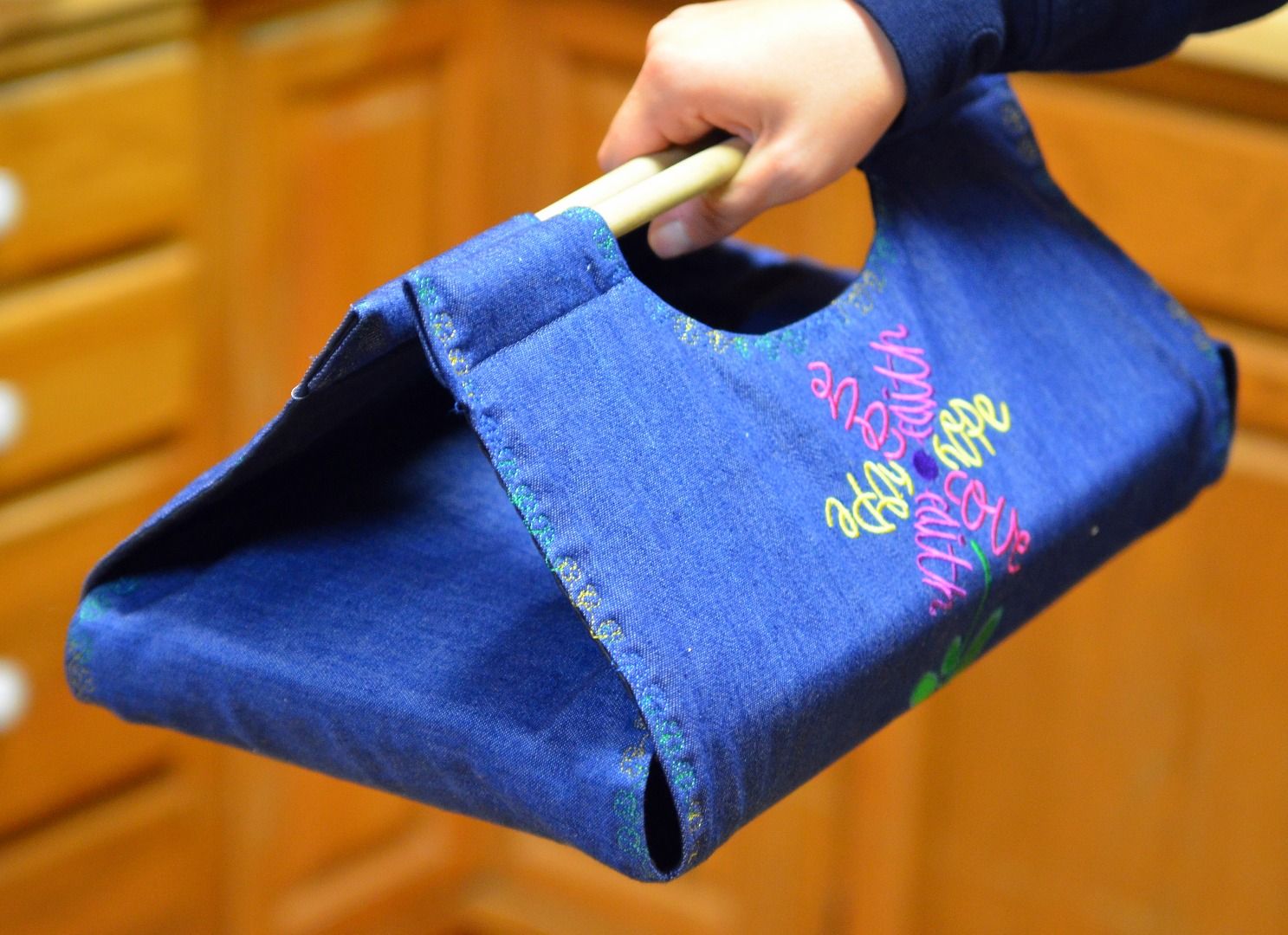 Cool and Classy Casserole Carrier 15 Steps (with Pictures
