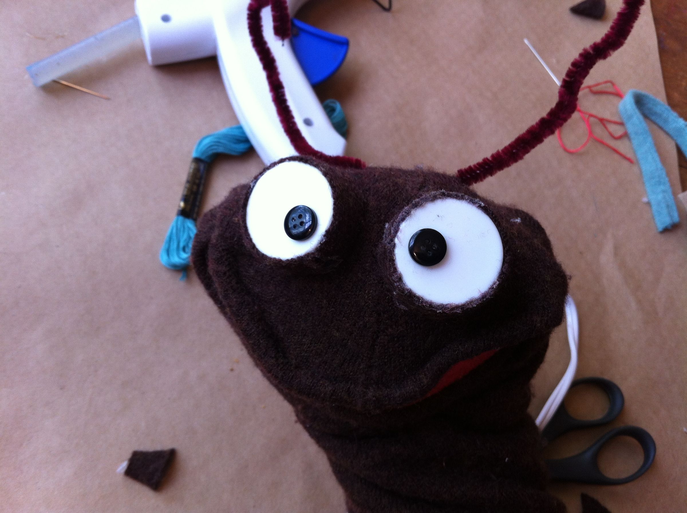 Simple Sweater Puppet 6 Steps Instructables