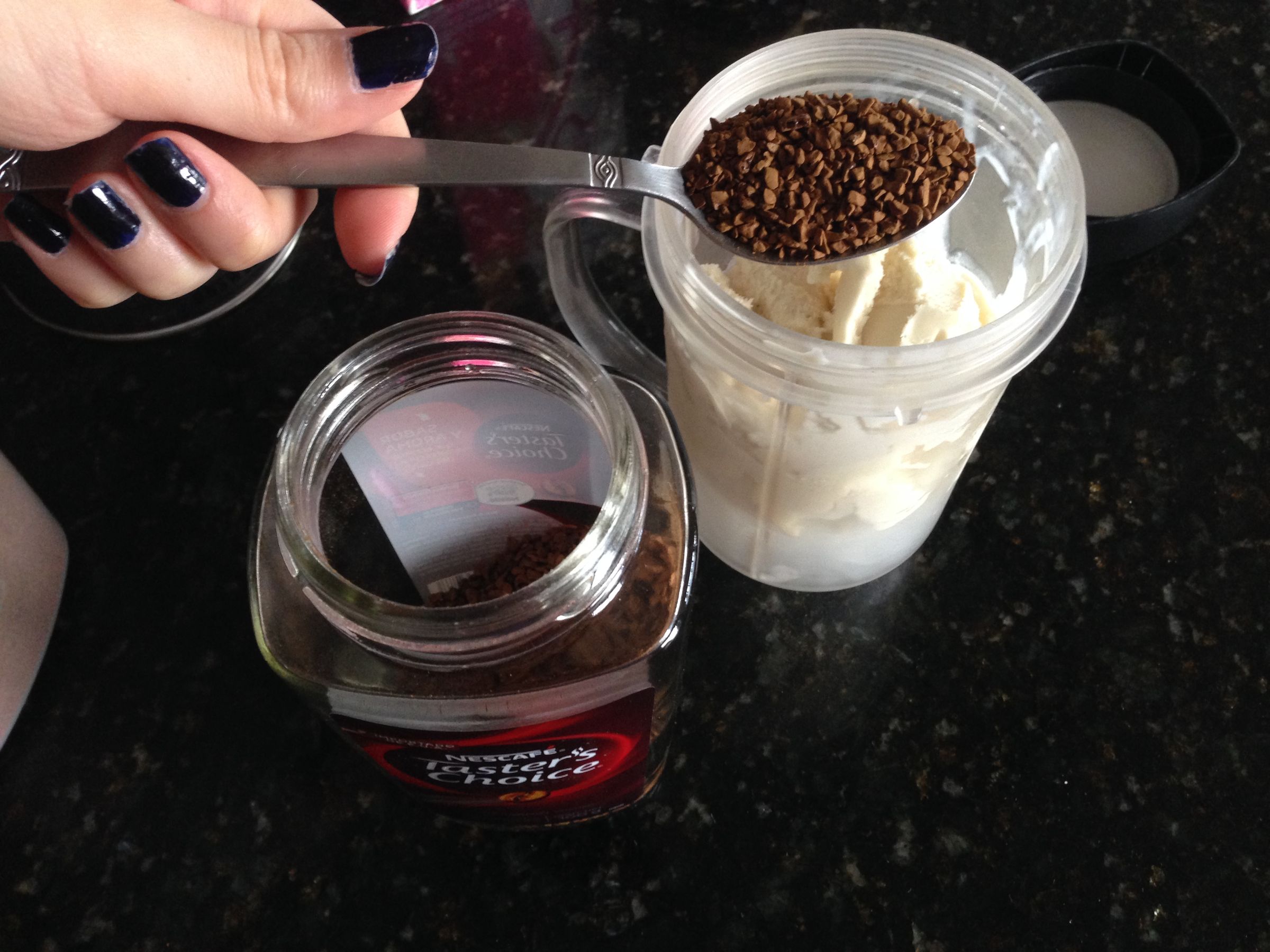 Café Frappé/ Frappé Coffee 3 Steps (with Pictures) Instructables