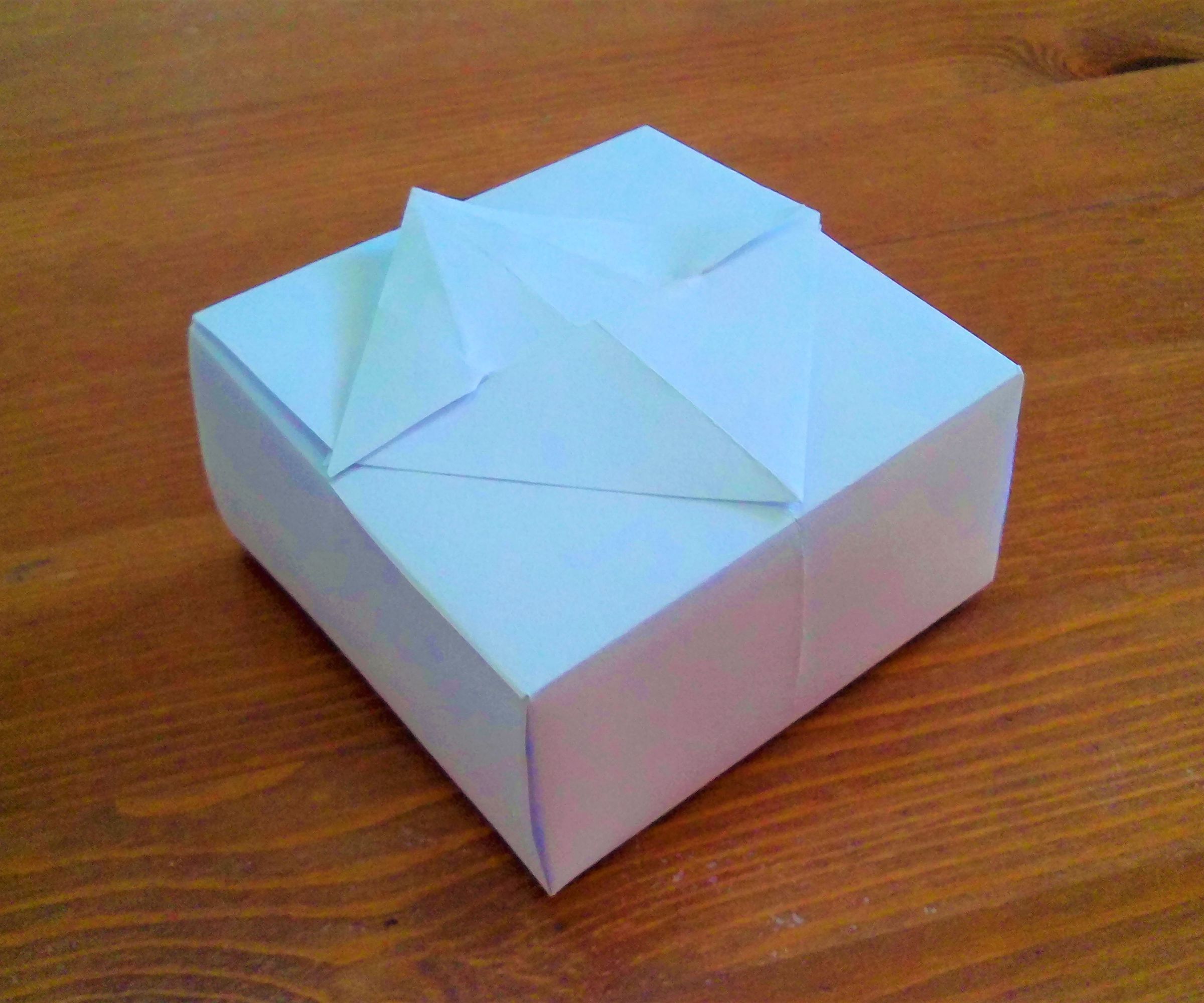 DIY guide for Easy Paper Gift Box (No Tape or Glue!) with step-by-step instructions