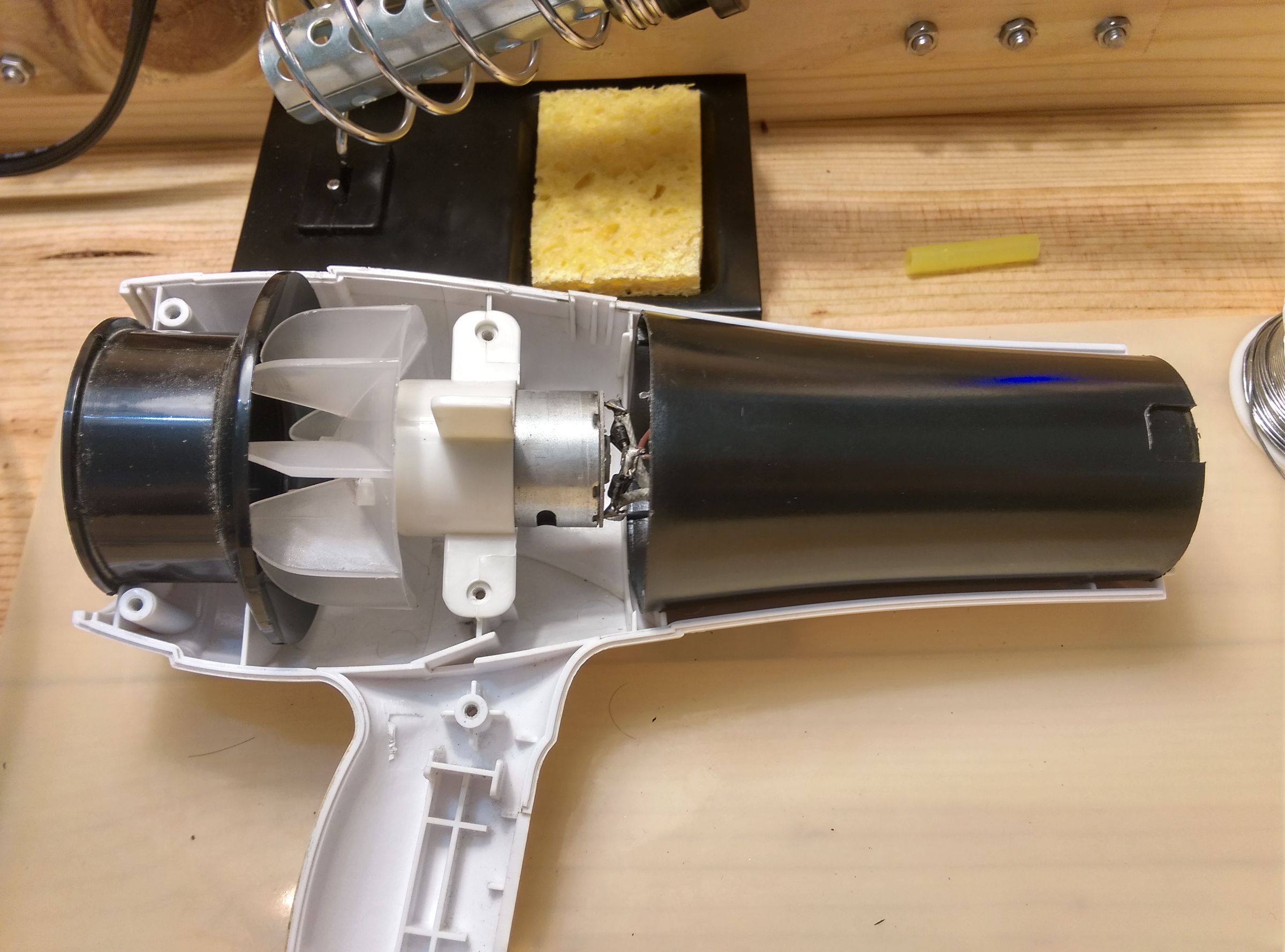 Vacuum Cleaner From a Hairdryer 7 Steps (with Pictures) Instructables