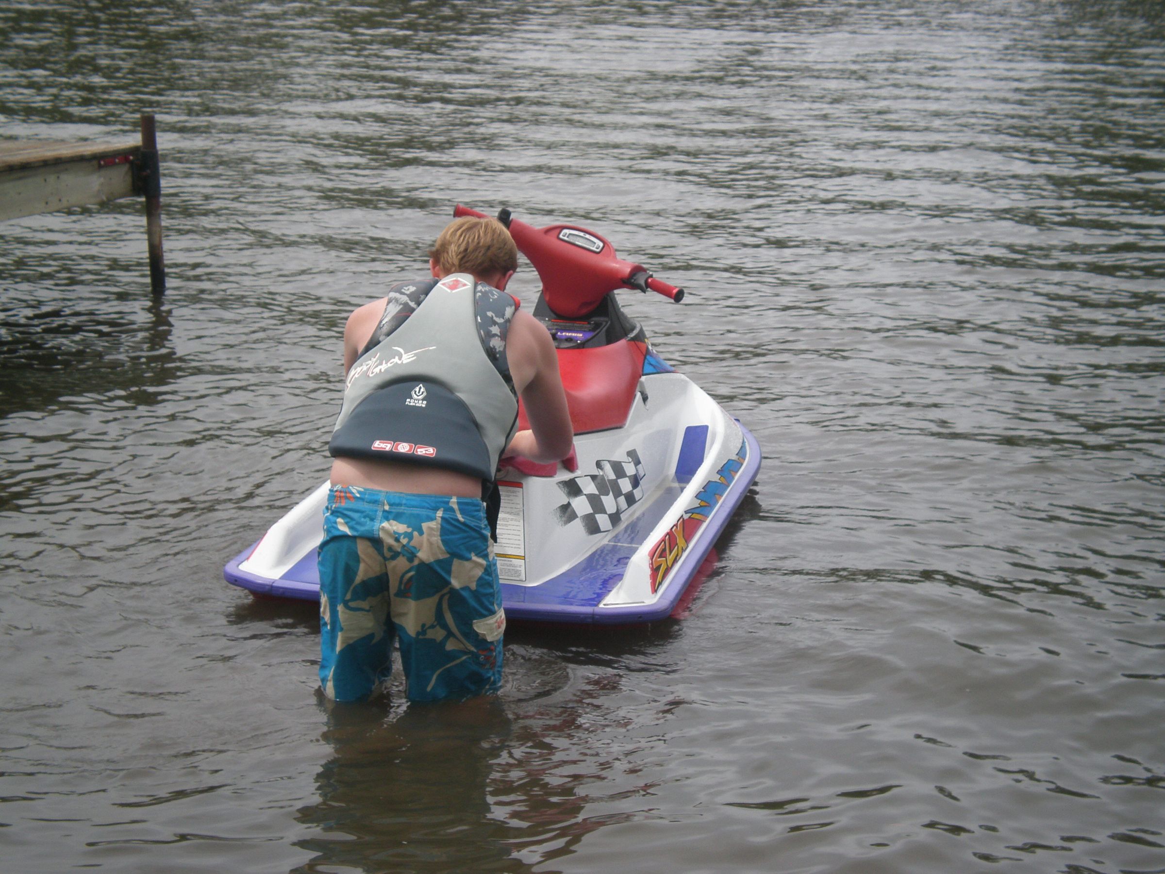 How to Get a Jet Ski Off a Trailer and Into the Water 13 Steps